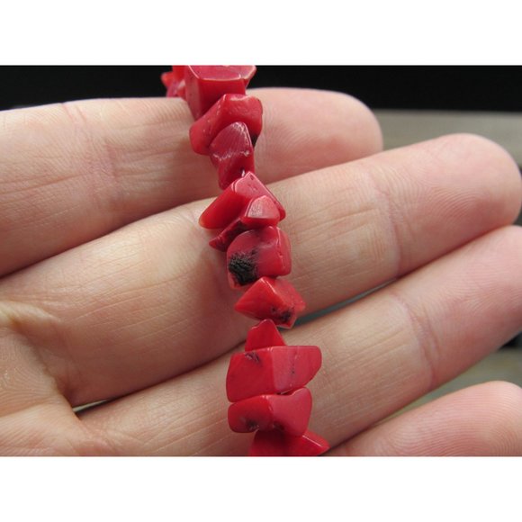 7" Sterling Silver Red Dyed Shell Chip Bracelet Vintage Elegant Beautiful - Picture 2 of 6